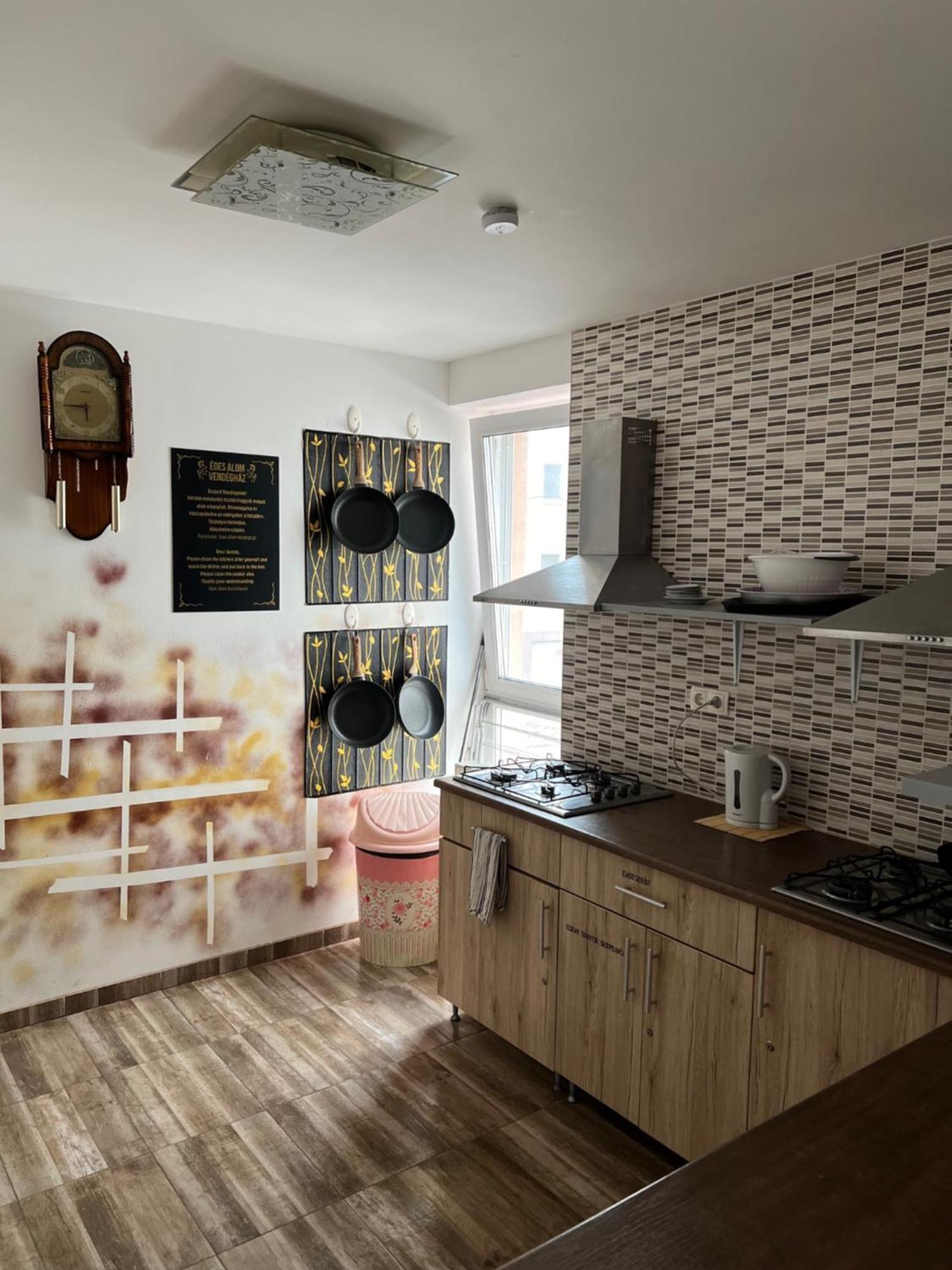 Sweet Dream Guesthouse Сегед Екстериор снимка
